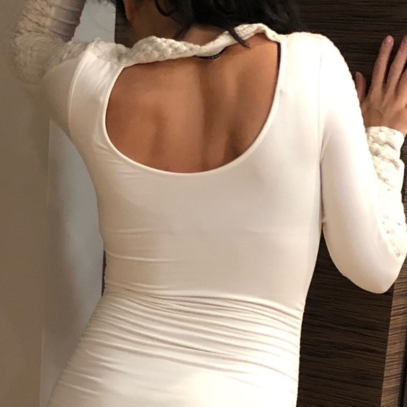 Elegant dress - Picture 2 of 4